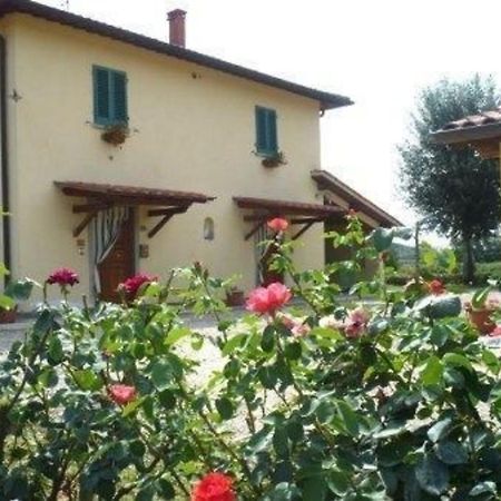 Charmantes Ferienhaus In Piani Della Rugginosa Mit Grossem Garten Reggello Zewnętrze zdjęcie